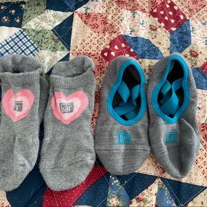 2 pair EUC Bar Method grip barre socks size S small